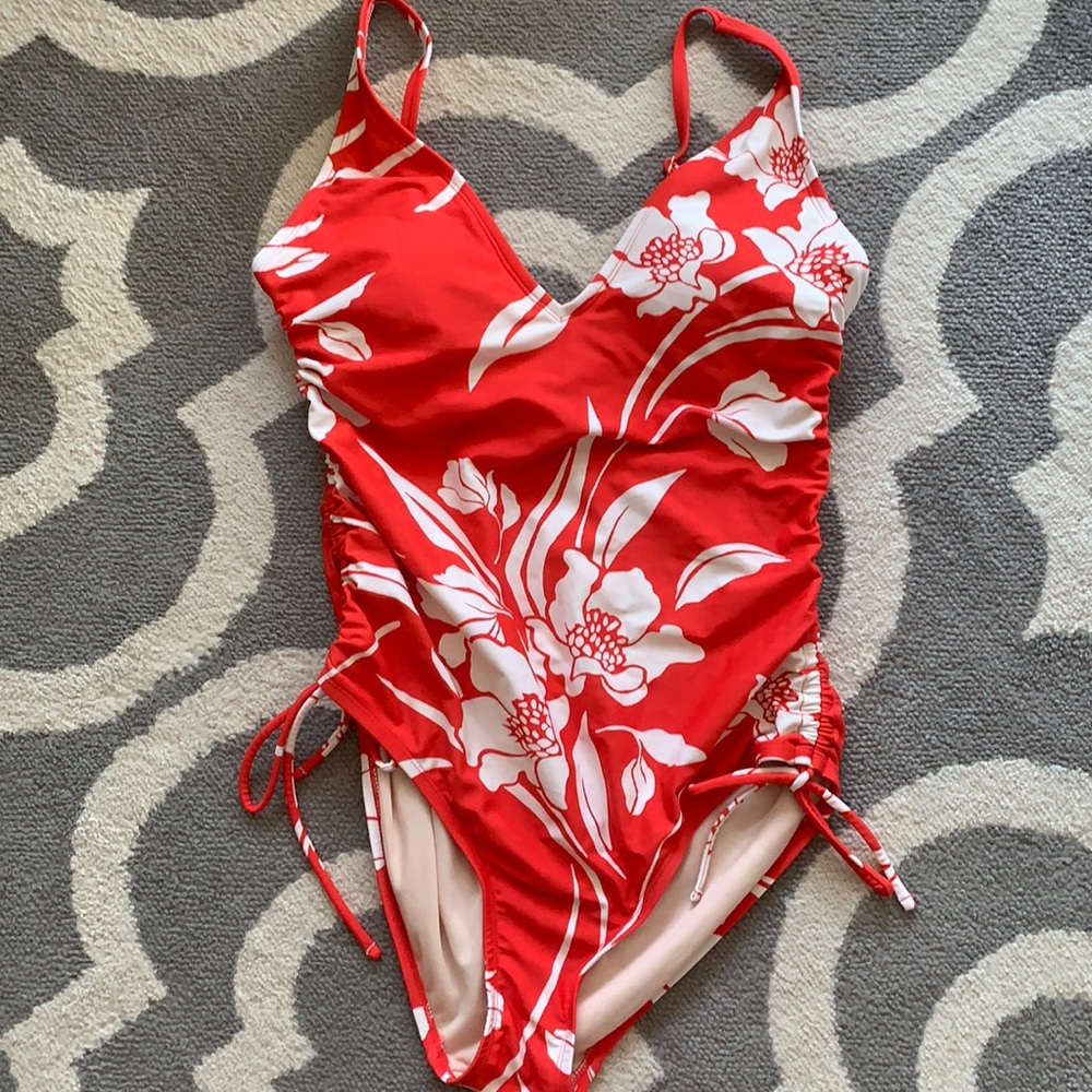 One piece swimsuit 🩱